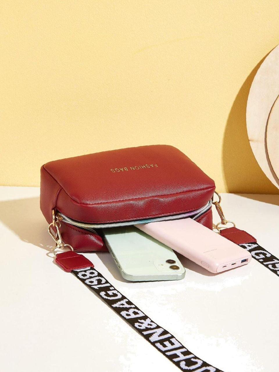 Chic Crossbody Bag (Red)